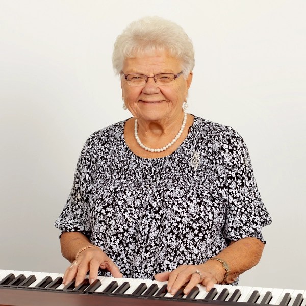 Ruth Franz Voices of Peace Keyboard Player